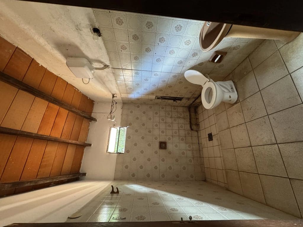 Vendo casa a remodelar en Luque 