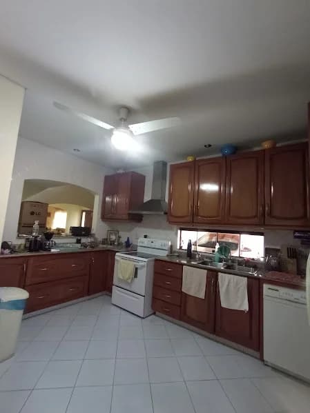 RESIDENCIA DE LUJO Bº HIPÓDROMO