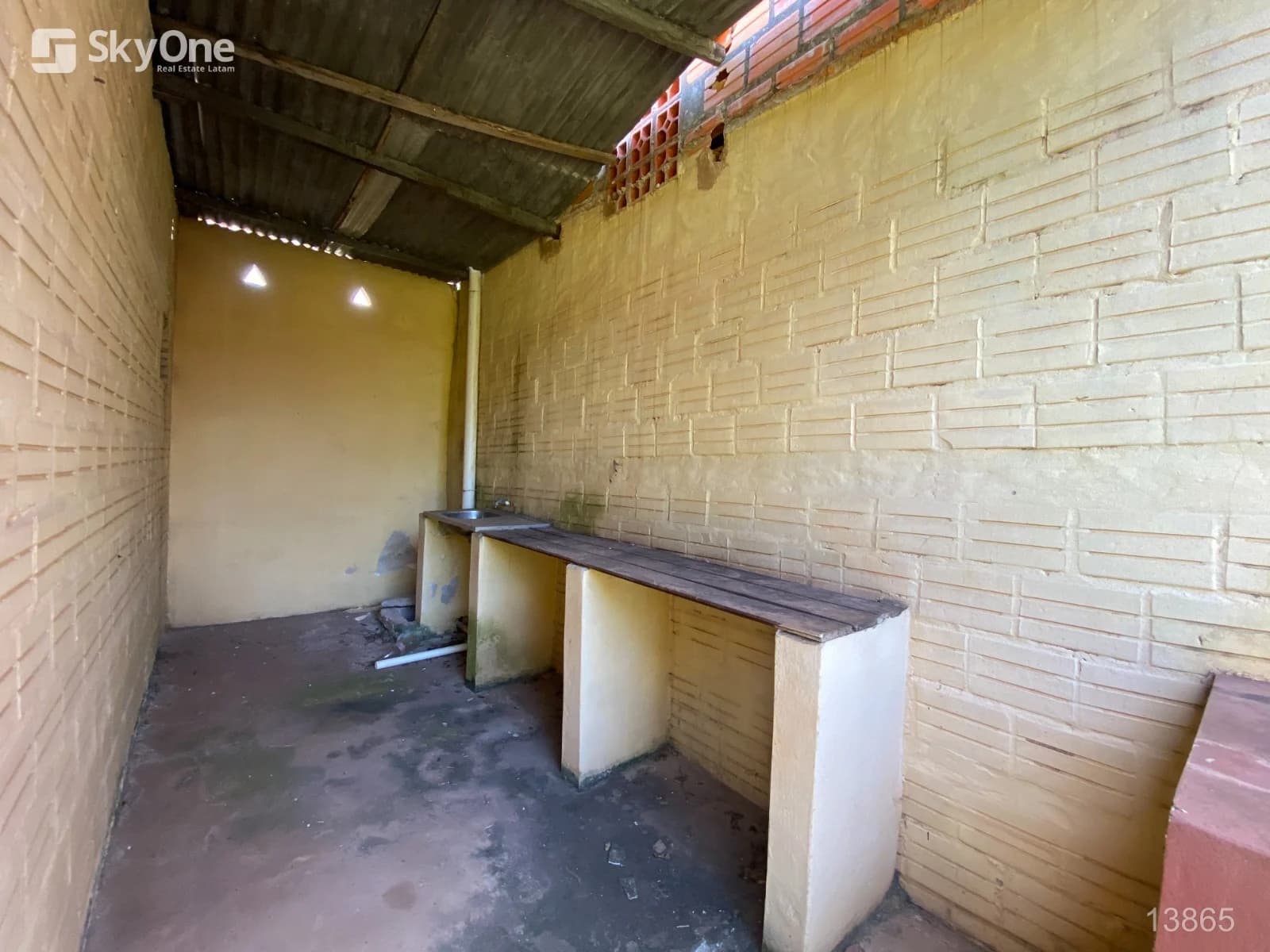 VENTA – DEPÓSITO + SHOWROOM EN MARIANO ROQUE ALONSO