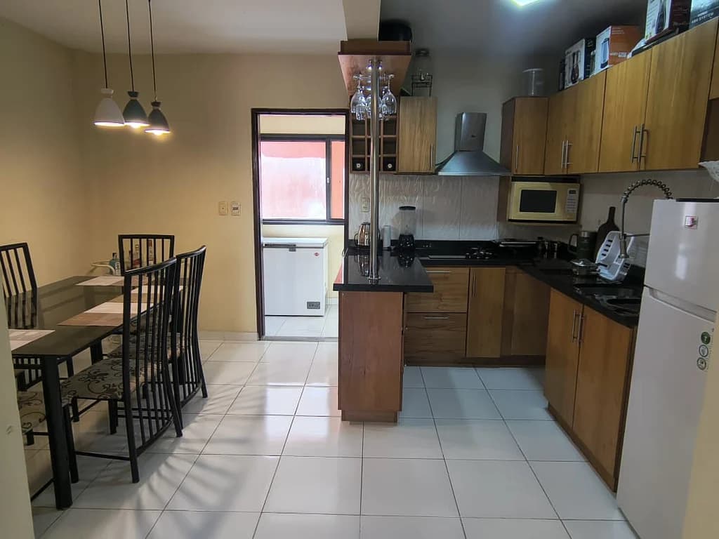ALQUILO DEPARTAMENTO FULL AMOBLADO – LAMBARÉ, ZONA YACHT – G. 3.000.000