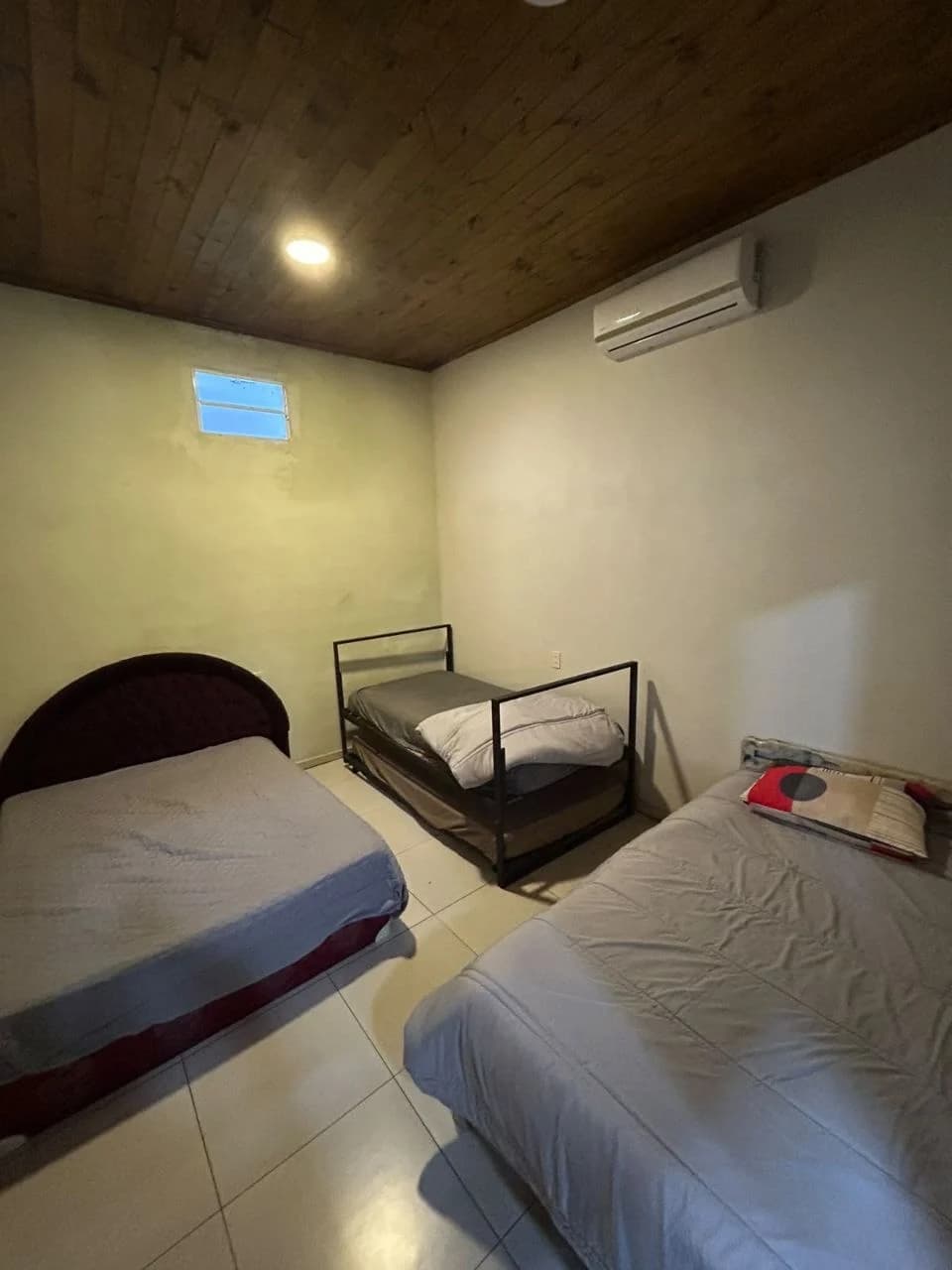 Hermosa Quinta Moderna con Piscina Domotizada y Seguridad Integral en San Juan del Paraná