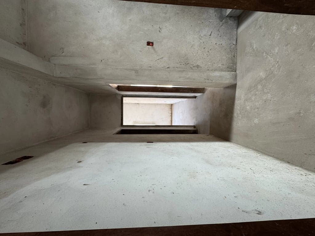 Casa semi terminada en Mariano Roque Alonso 