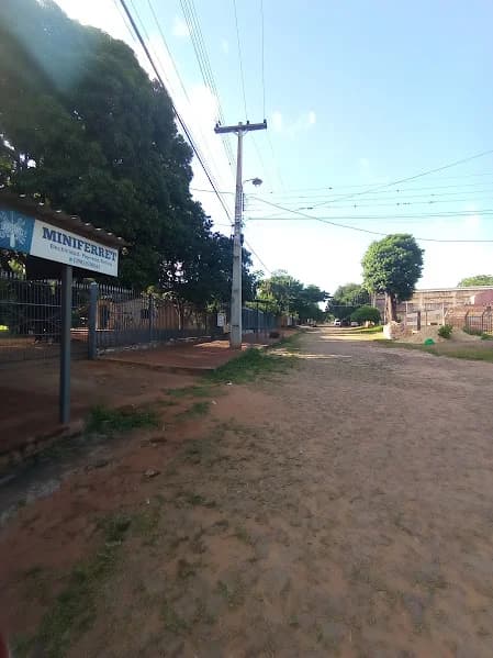 CASA CON TERRENO GIGANTE EN CAPIATA