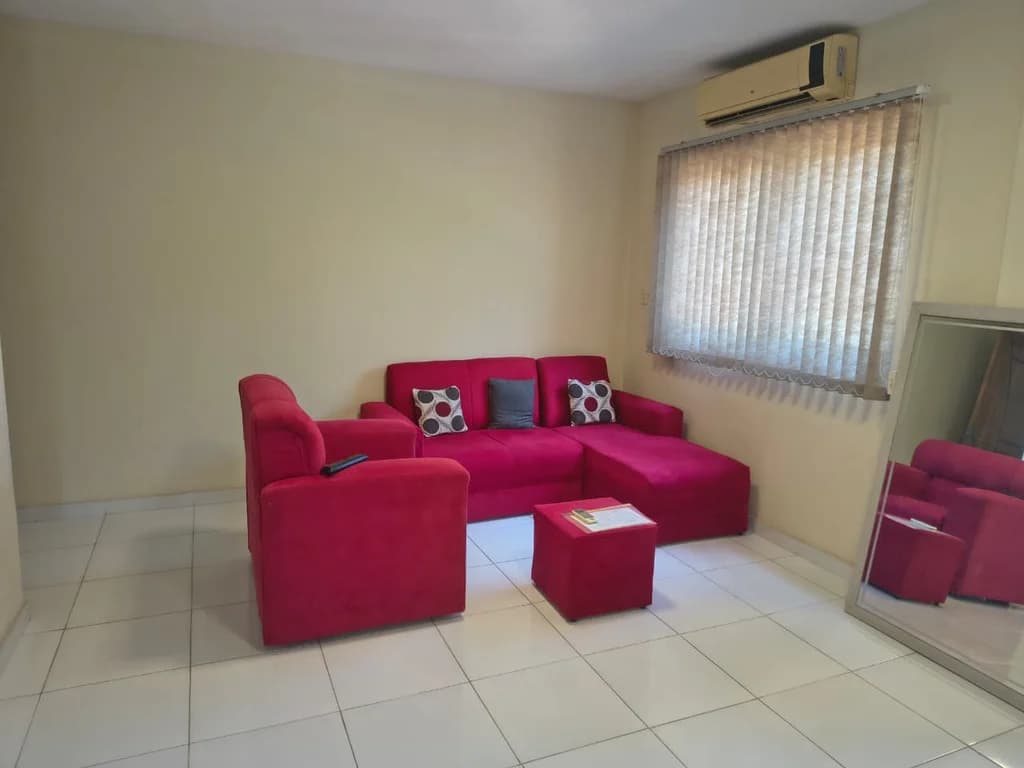 ALQUILO DEPARTAMENTO FULL AMOBLADO – LAMBARÉ, ZONA YACHT – G. 3.000.000
