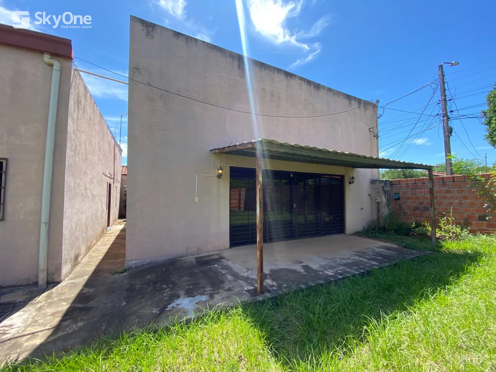 VENTA – DEPÓSITO + SHOWROOM EN MARIANO ROQUE ALONSO