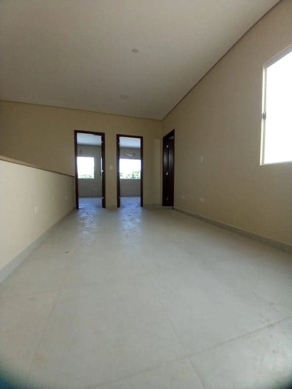ALQUILO DUPLEX EN LUQUE ZONA CONMEBOL COD 6191