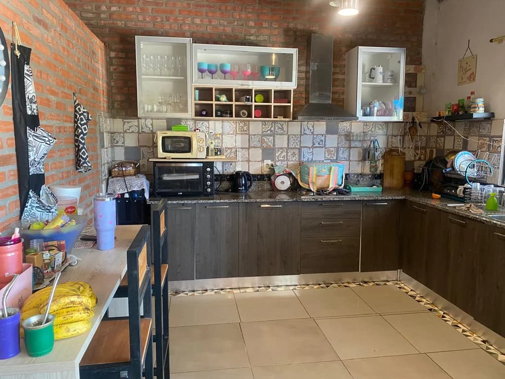 Casa Amoblada en Alquiler – 5 Habitaciones con Piscina – El Cortijo, San Bernardino