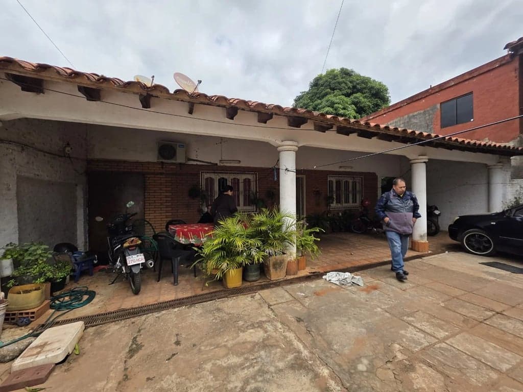 Casa en venta Luque - 31 de Diciembre 