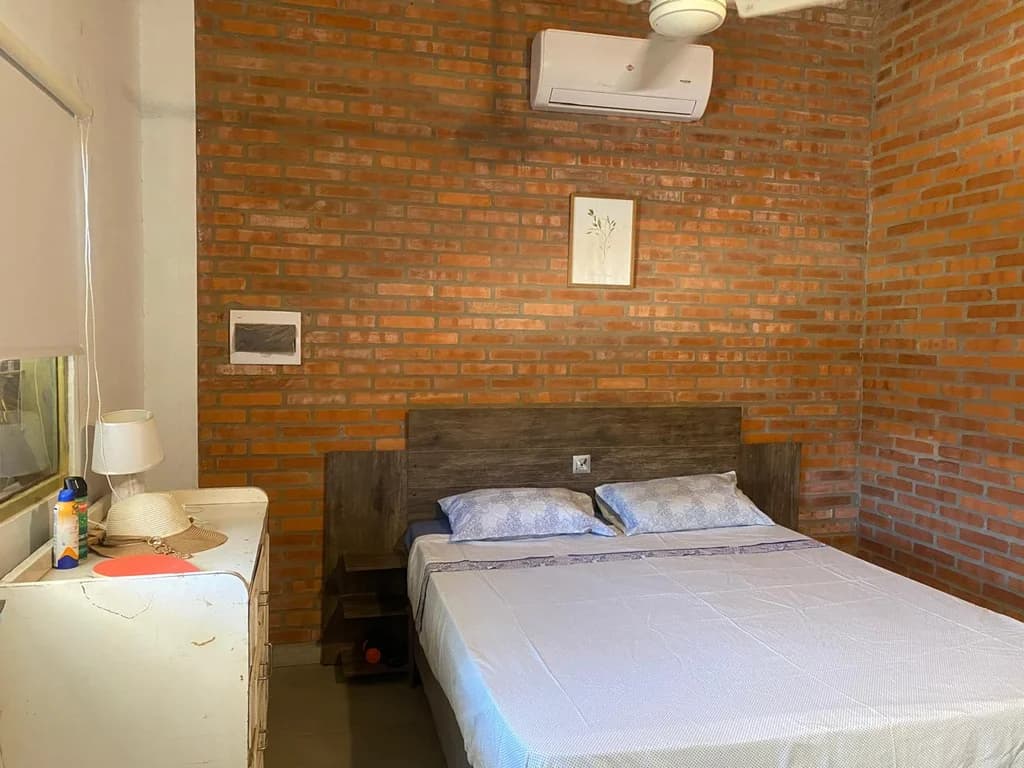 Casa Amoblada en Alquiler – 5 Habitaciones con Piscina – El Cortijo, San Bernardino