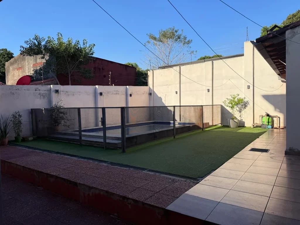 VENDO CASA EN LAMBARE, ZONA HOSPITAL GENERAL COD 4348