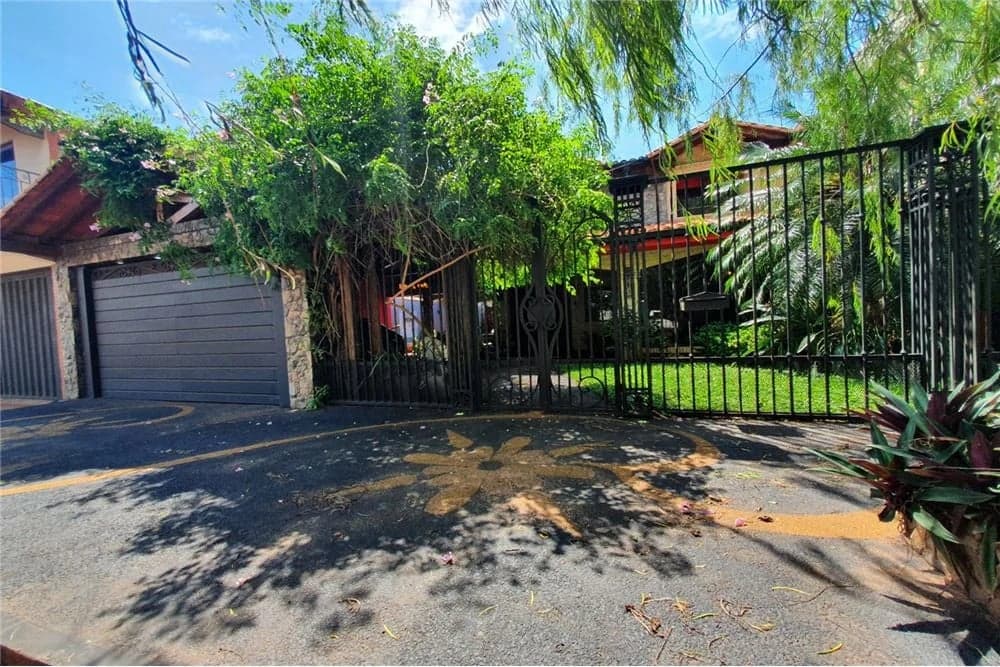 Casa Venta Barcequillo Residencia - Venta - San Lorenzo, Paraguay 240,000 $
