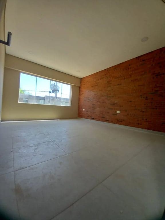 ALQUILO DUPLEX EN LUQUE ZONA CONMEBOL COD 6191