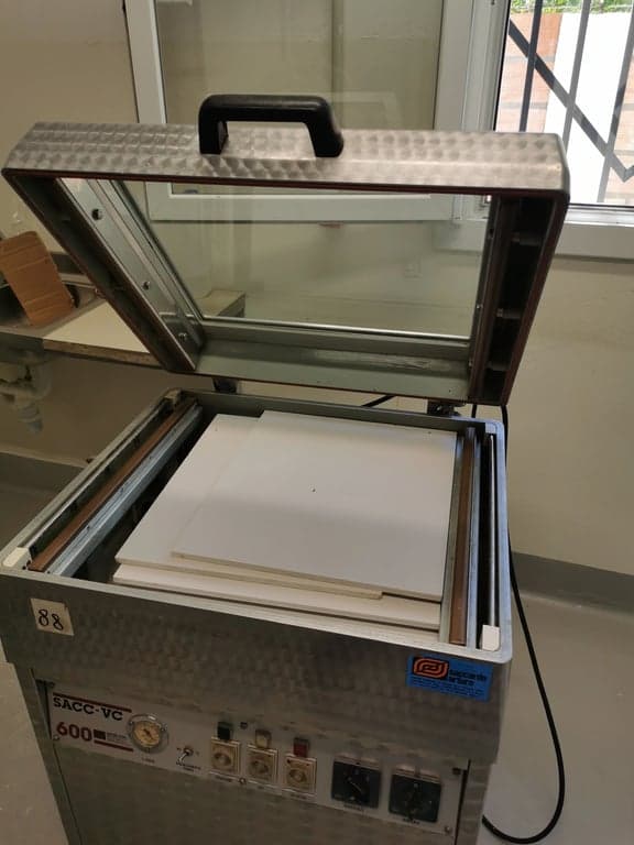 Fabrica laboratorio depósito para productos alimenticios con camaras frigorificas