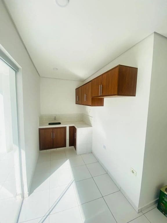Dúplex de 2 y 3 habitaciones a estrenar en Yka'a Luque a dos cuadras de la Ruta Luque-Sanber