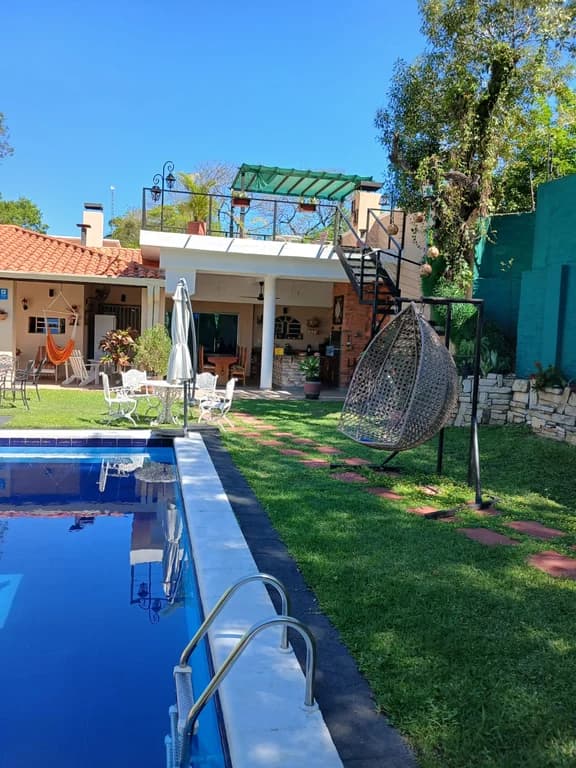 CASA EN VENTA en SAN BERNARDINO, CORDILLERA con Jardin y Piscina