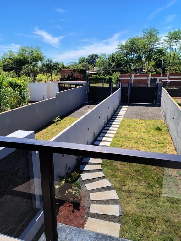 Duplex Nuevo en Alquiler 
