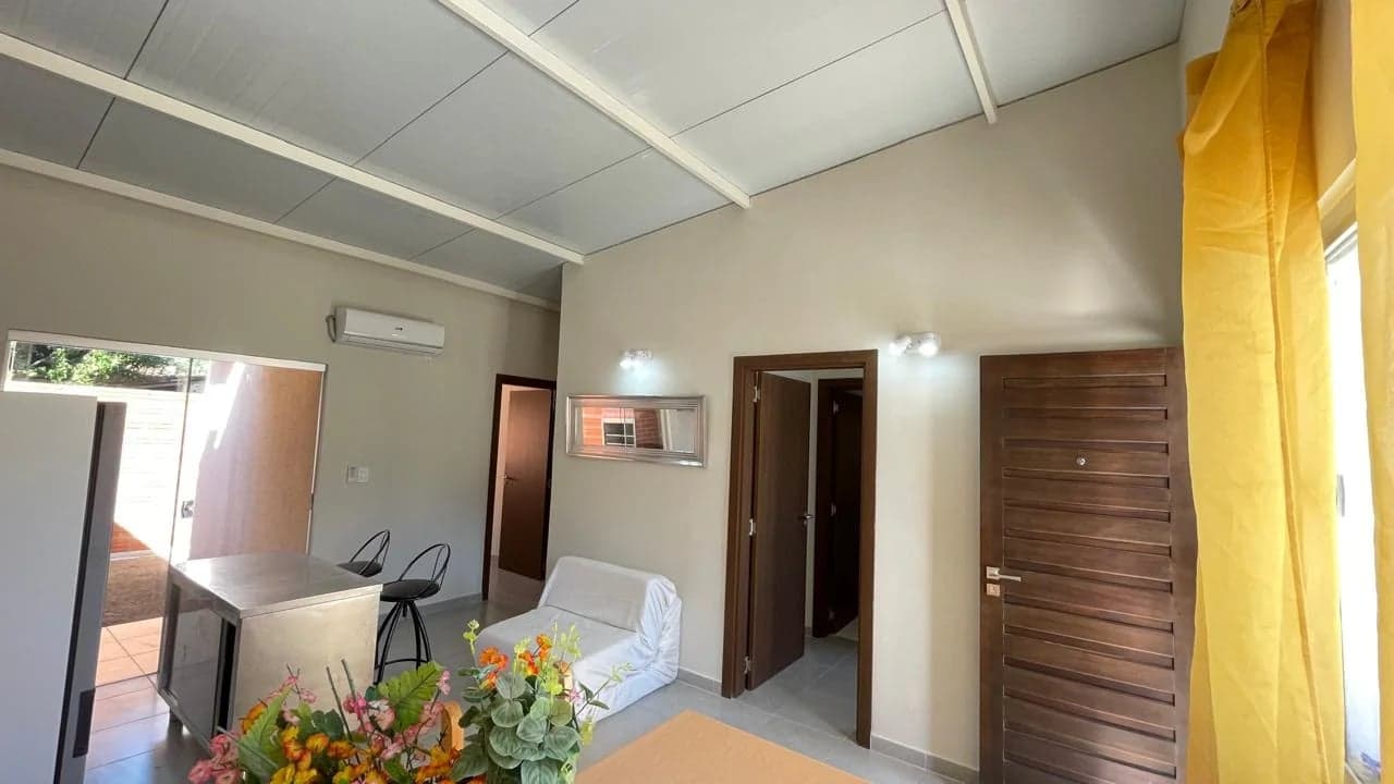 Casa amoblada en Barrio Cerrado Yeruti en Luque