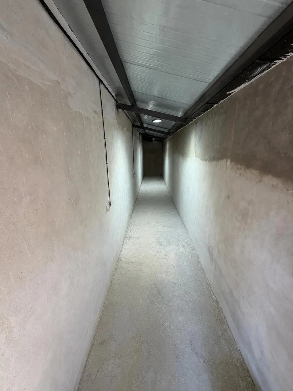 VENDO CASA Y DEPÓSITO EN BARRIO PUERTO PABLA, LAMBARÉ.