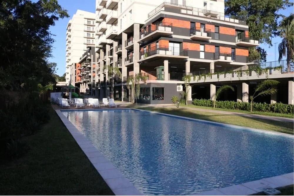 Departamento - Alquiler - Luque, Paraguay 1,900,000 ₲