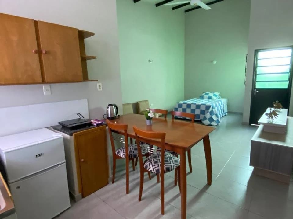 MONOAMBIENTE AMOBLADO EN BARRIO OBRERO, ASUNCIÓN. 