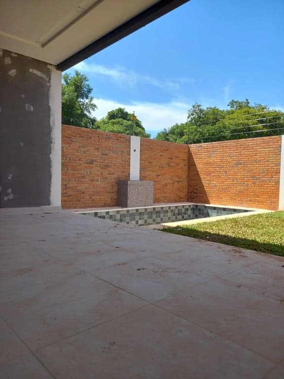 ALQUILO DUPLEX EN LUQUE ZONA CONMEBOL COD 6191