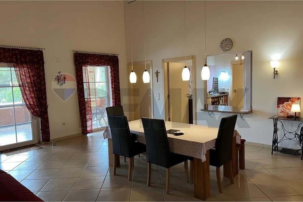 CASA EN VENTA BO. SAN VICENTE - ASUNCIÓN
