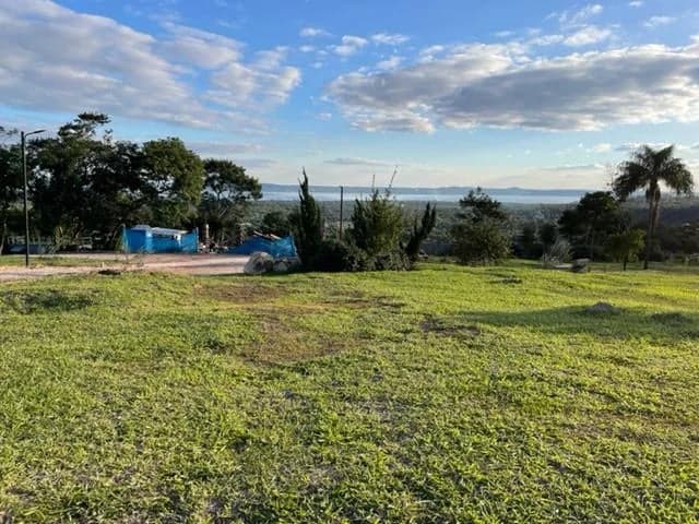 Terreno con vista al lago en San Bernardino