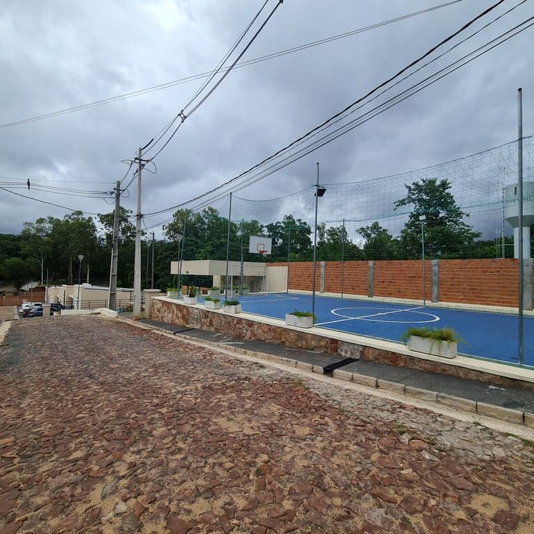 img-1