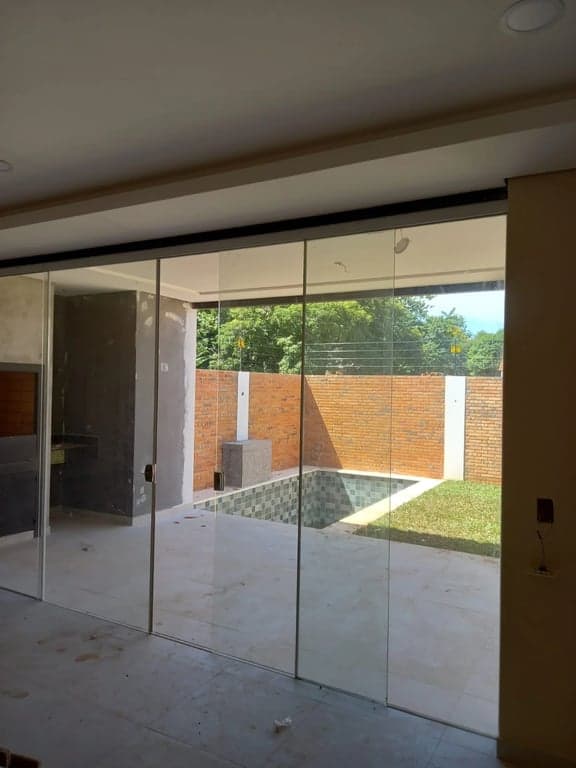 ALQUILO DUPLEX EN LUQUE ZONA CONMEBOL COD 6191