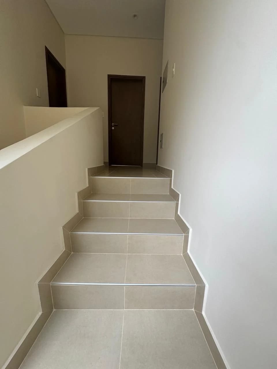 VENDO VIVIENDA UNIFAMILIARES TIPO DÚPLEX en el CUARTO BARRIO de la ciudad de LUQUE.
