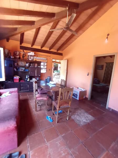 CASA CON TERRENO GIGANTE EN CAPIATA