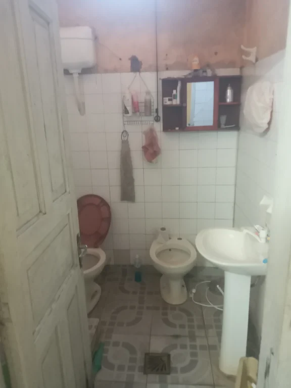 casa a 4 cuadras de ruta acceso sur, todo asfaltado. ñemby, barrio pa,i ñu, 