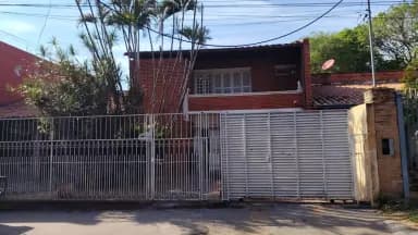 Casa en Asunción, Barrio las lomas
