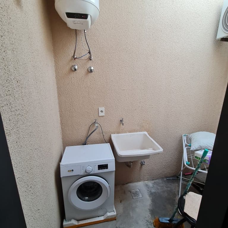 Casa en alquiler en Barrio Cerrado Yeruti - Luque