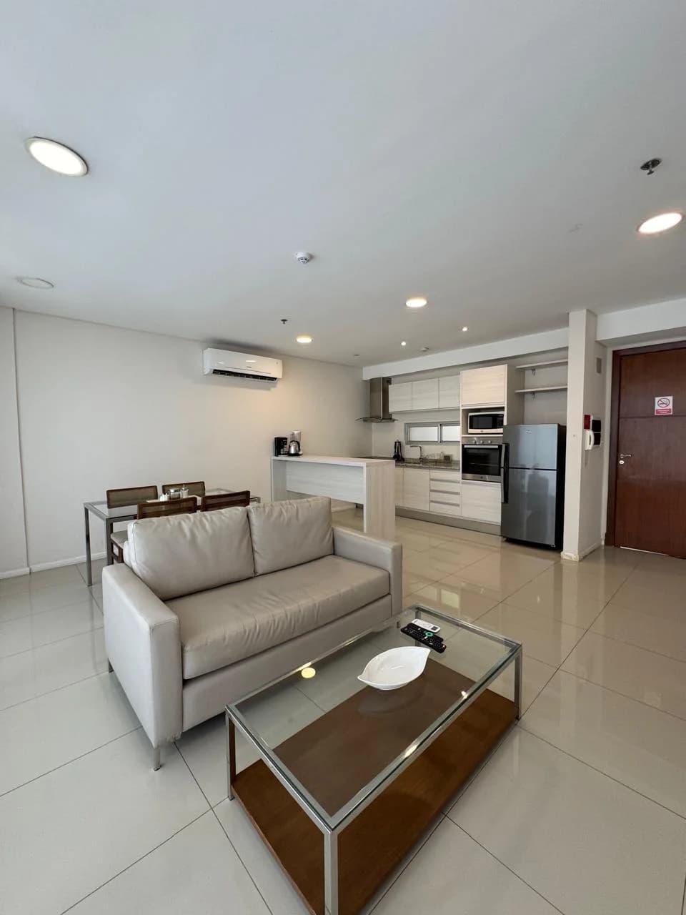 Exclusivo Apartamento Amoblado en Venta en el Edificio START VILLAMORRA: ¡Oportunidad Única!